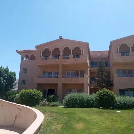 شاليه فاخر بالبانوراما بورتوسخنه للعائلات فقط Porto Sokhna Chalets