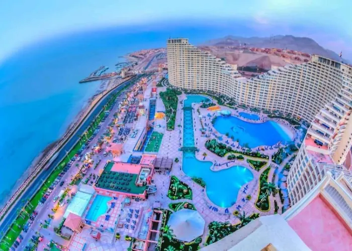 فاخر بالبانوراما بورتوسخنه للعائلات فقط Porto Sokhna Tatil parkı